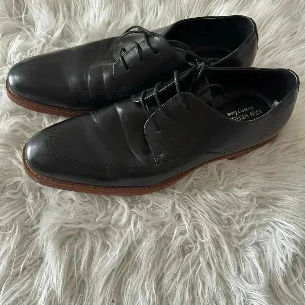 Van Heusen Men’s Shoes Memory Foam Size 12